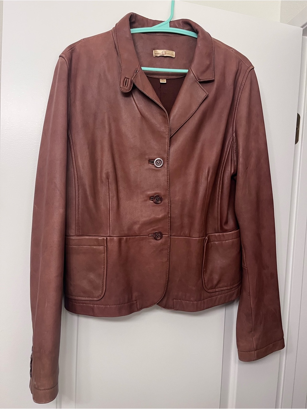 Wilsons Leather Women's Chestnut Brown Button-Front Leather Jacket